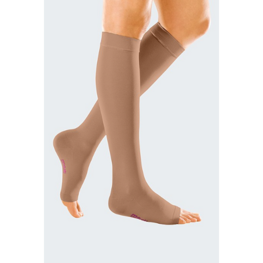 Wider mediven Forte strong compression stockings (A-D) open toe